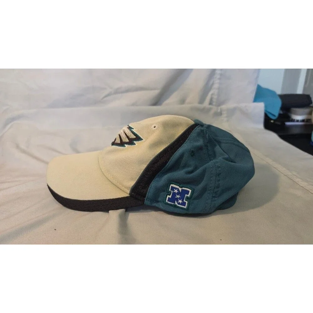 Reebok Men's One Size Regular Baseball Cap Philadelphia Eagles Two-Tone